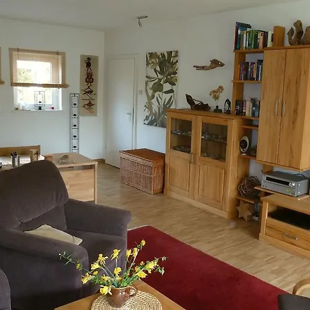 Ferienwohnung Der Familie Scheel In 첼레