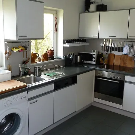 아파트 Ferienwohnung Der Familie Scheel In 첼레